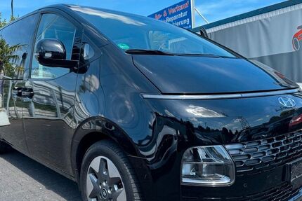 Hyundai STARIA 102.970 km 28.350 &euro; Düsseldorf 40627