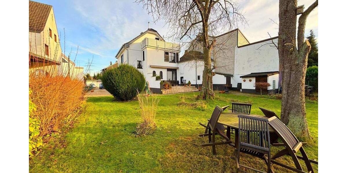 Einfamilienhaus Leverkusen Bürrig - 7 Zimmer, 155 m&sup2;, 698.000&euro; | Angebot:24721315