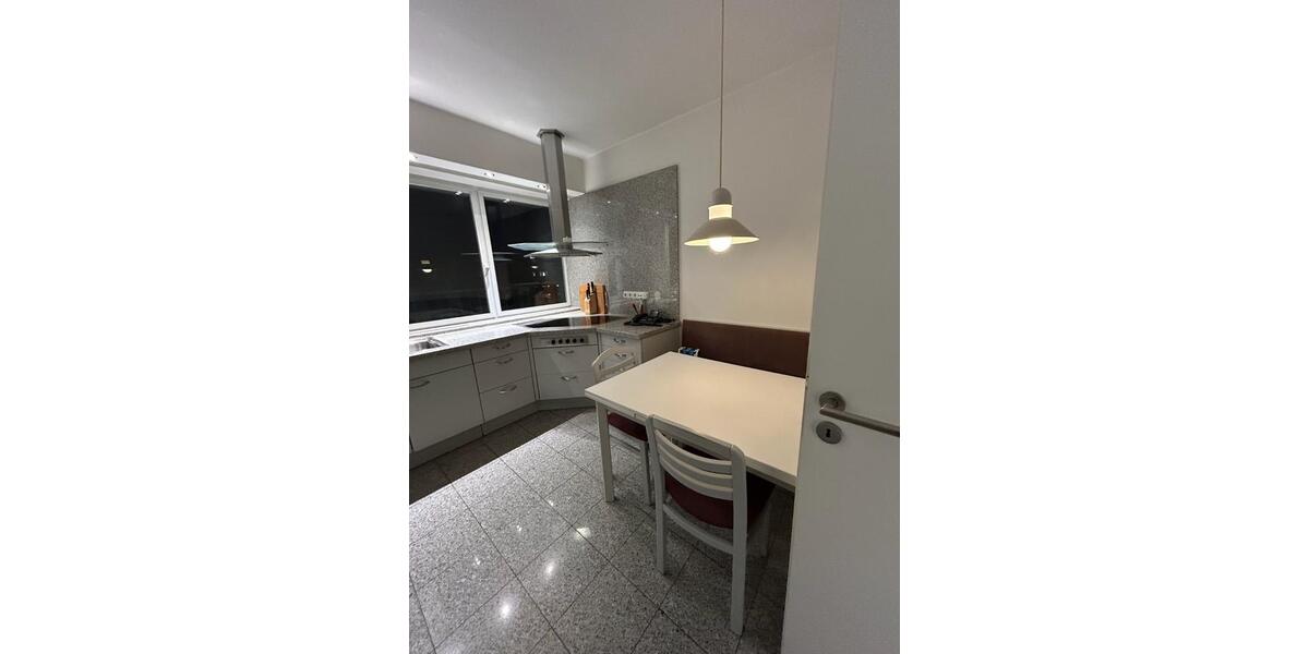 Einfamilienhaus Heiligenhaus - 4 Zimmer, 140 m&sup2;, 1.400&euro; | Angebot:24751105