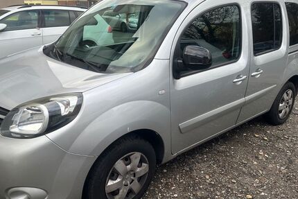 Renault Kangoo 185.000 km 5.999 &euro; köln 51067