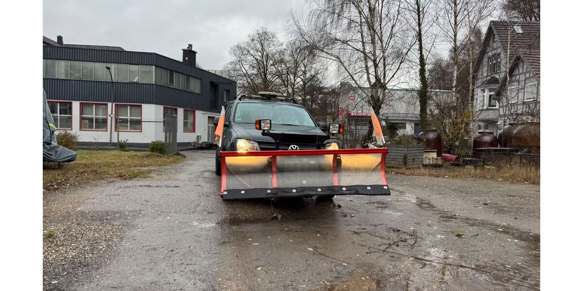 VW Amarok 178.060 km 14.900 € Gevelsbeg 58285