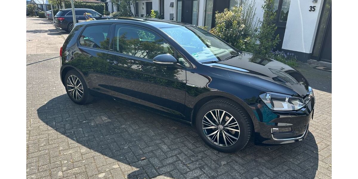 VW Golf 90.000 km 11.500 &euro; Erkrath 40699