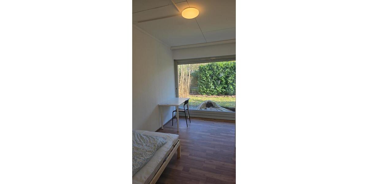 Einfamilienhaus Leverkusen Bergisch Neukirchen - 13 Zimmer, 230 m&sup2;, 5.000&euro; | Angebot:24365167