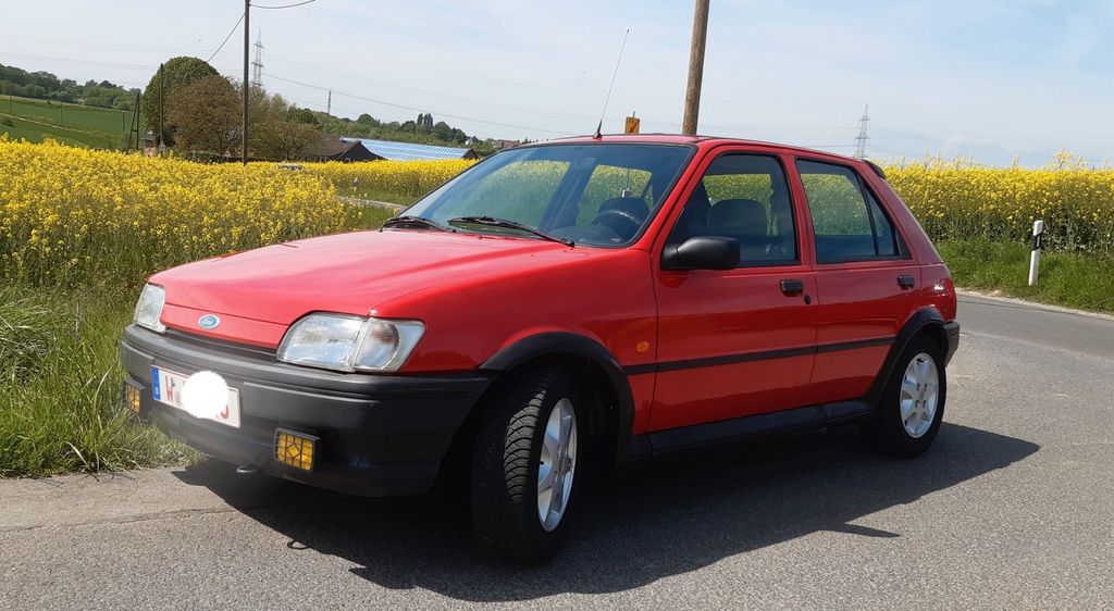 Ford Fiesta 129.000 km 3.900 &euro; Wuppertal 42349