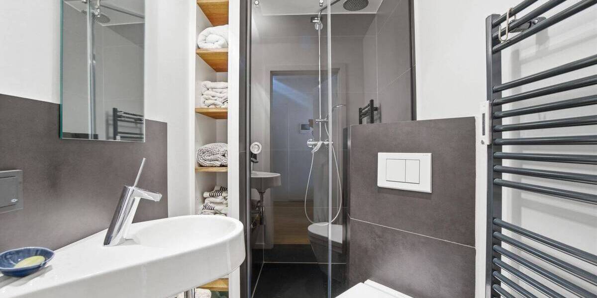 Etagenwohnung Düsseldorf Düsseltal - 5 Zimmer, 142 m&sup2;, 798.000&euro; | Angebot:25970446