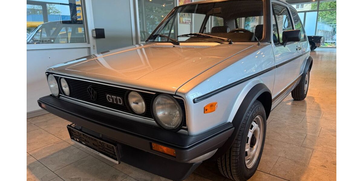 VW Golf 130.404 km 13.900 € Wülfrath 42489