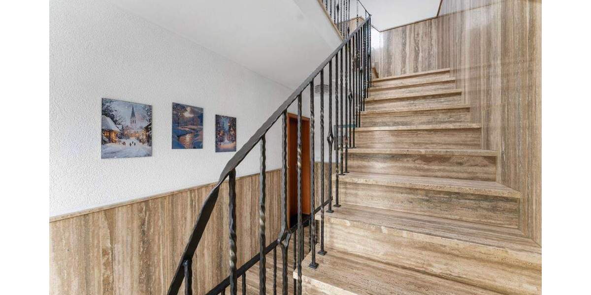 Mehrfamilienhaus, Wohnhaus Odenthal Hüttchen - 8 Zimmer, 251 m&sup2;, 399.000&euro; | Angebot:25775948