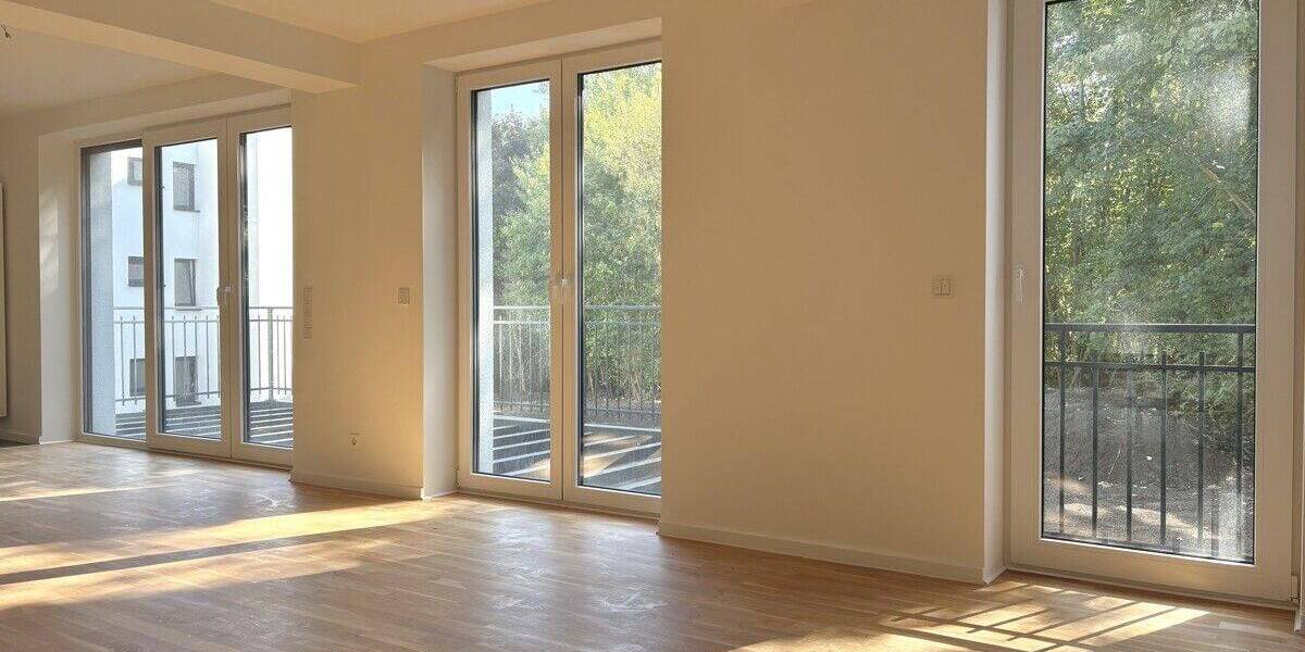 Reihenmittelhaus Hattingen Bredenscheid-Stüter - 4 Zimmer, 143 m&sup2;, 1.845&euro; | Angebot:23986343