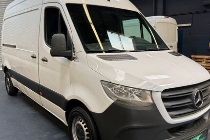 Mercedes-Benz Sprinter 198.000 km 24.950 &euro; Hilden 40721