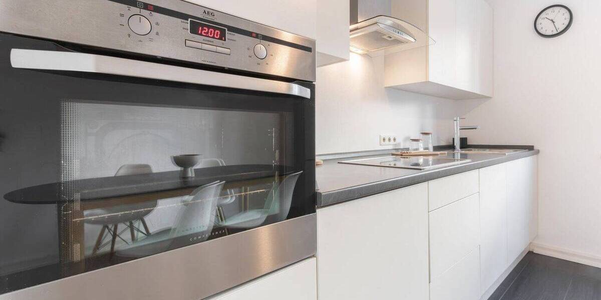 Etagenwohnung Düsseldorf Unterbilk - 2 Zimmer, 55 m&sup2;, 365.000&euro; | Angebot:26486913