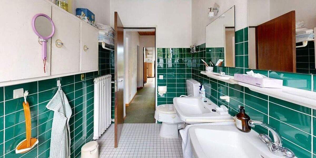 Mehrfamilienhaus, Wohnhaus Erkrath-Hochdahl Hochdahl - 1 Zimmer, 232 m&sup2;, 650.000&euro; | Angebot:24793286