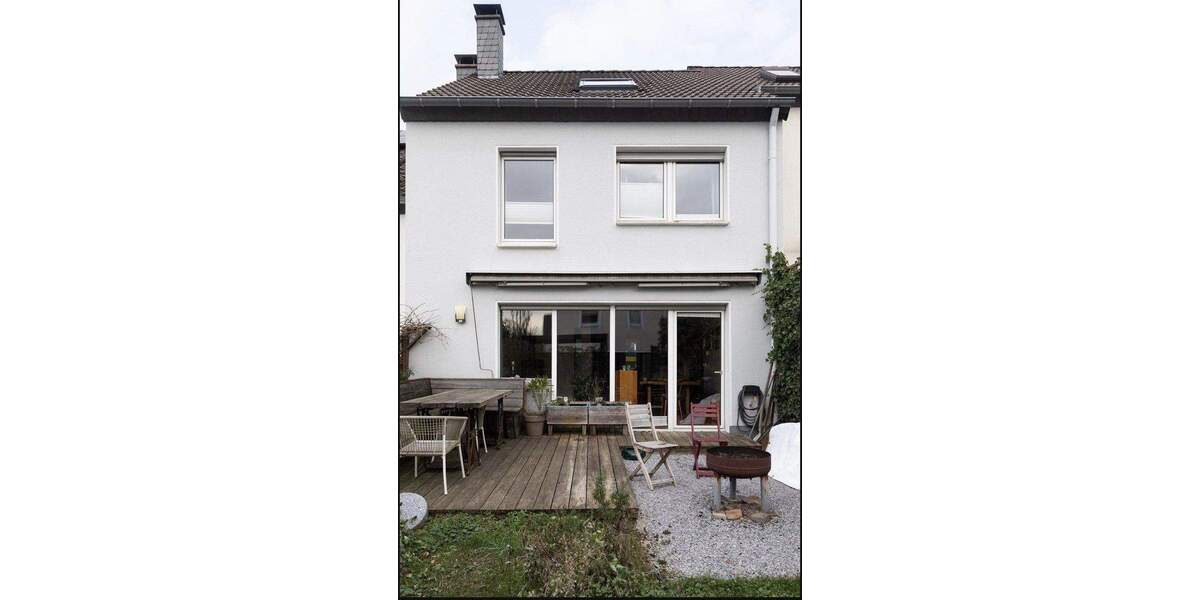 Reihenmittelhaus Wuppertal Elberfeld - 5 Zimmer, 118 m&sup2;, 399.000&euro; | Angebot:23879180