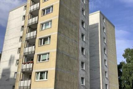 Willkommen Zuhause: renovierte 2-Zimmer-Wohnung mit Balkon zimmer