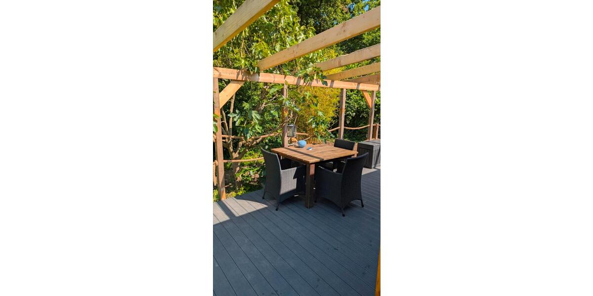 Einfamilienhaus Langenfeld (Rheinland) - 2 Zimmer, 27 m&sup2;, 550&euro; | Angebot:24459084