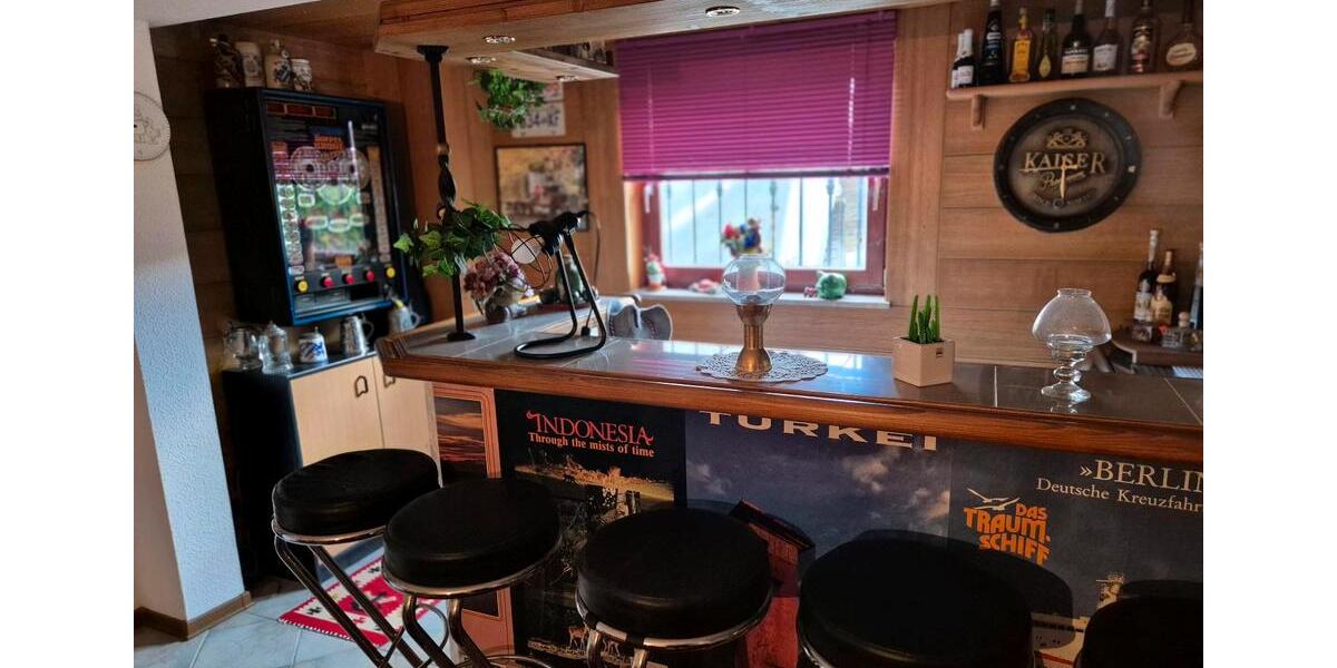 Einfamilienhaus Wermelskirchen - 2.300&euro; | Angebot:22598379