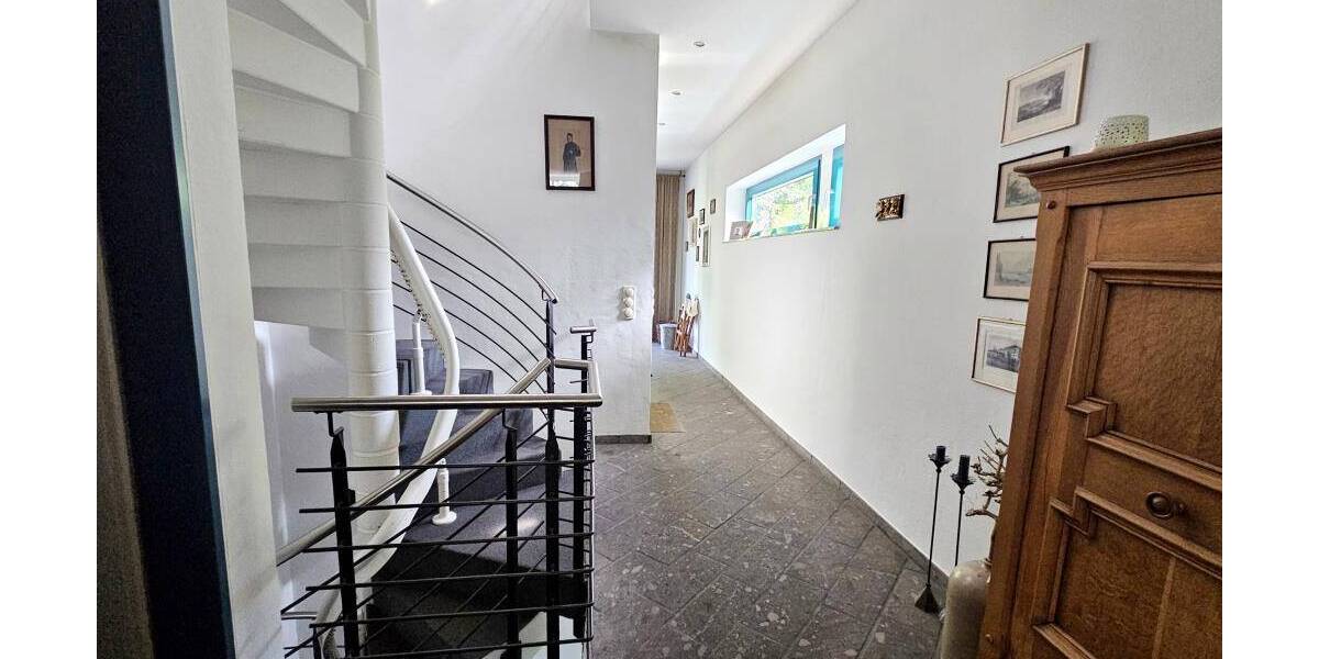 Mehrfamilienhaus, Wohnhaus Solingen Solingen-Mitte - 1 Zimmer, 248 m&sup2;, 650.000&euro; | Angebot:25747787