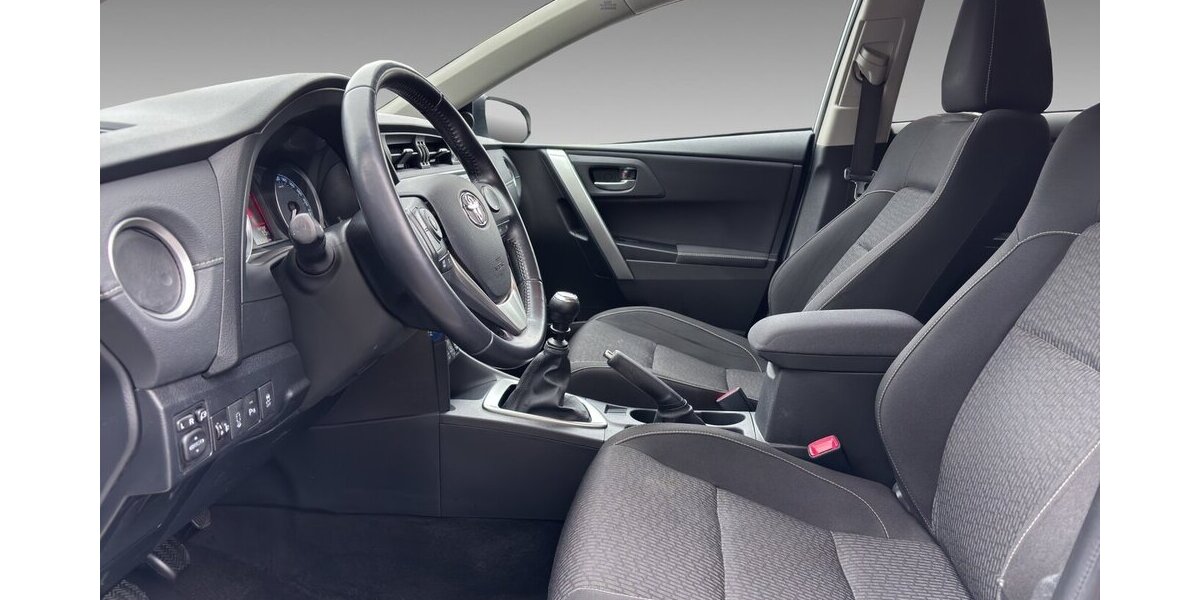 Toyota Auris Edition Klima Navi Kamera 132.068 km 8.600 &euro; Wuppertal 42327