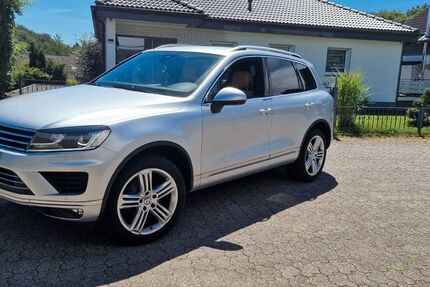 VW Touareg 152.000 km 21.099 &euro; Hückeswagen 42499