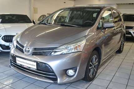 Toyota Verso 200.000 km 6.900 &euro; Solingen 42719