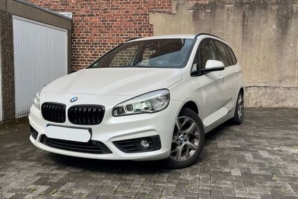 BMW 218 Gran Tourer 205.000 km 11.900 &euro; Solingen 42655