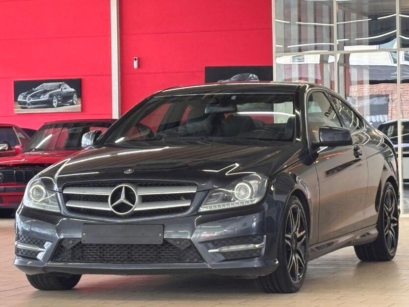 Mercedes-Benz C 250 180.000 km 12.850 € Köln 50739