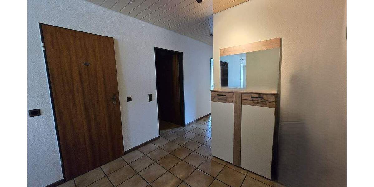 Etagenwohnung Leverkusen Quettingen - 3 Zimmer, 84 m&sup2;, 296.000&euro; | Angebot:25740370