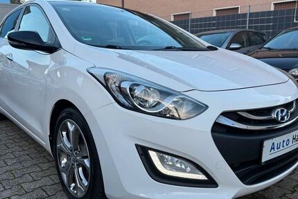 Hyundai i30 141.300 km 7.990 &euro; Köln 50858