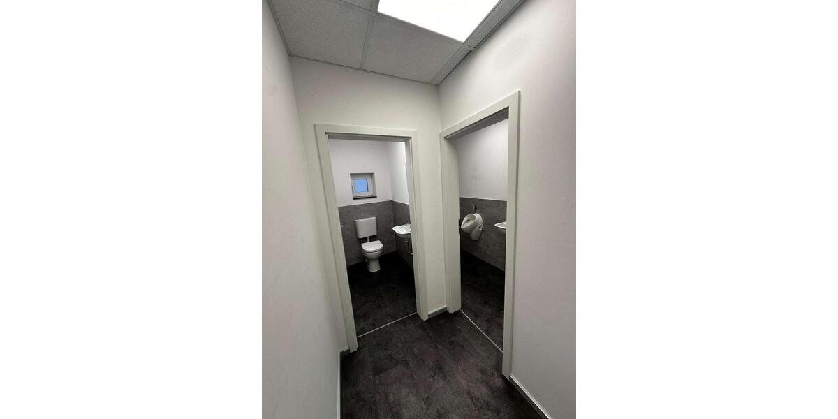 Gewerbeobjekt Remscheid Lüttringhausen - 2.800&euro; | Angebot:26258683