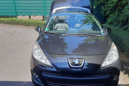 Peugeot 207 92.000 km 4.490 &euro; Halver 58553