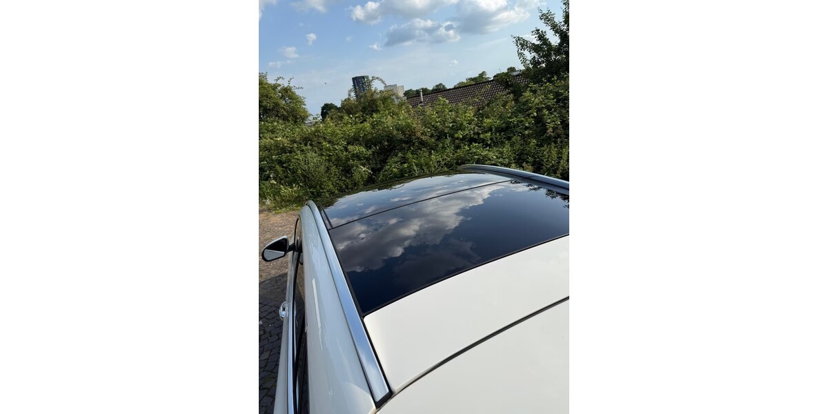 Mercedes-Benz GLA-Klasse 77.300 km 32.900 € Köln 50667