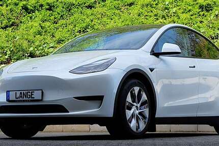 Tesla Model Y 52.046 km 39.980 &euro; Köln 50996