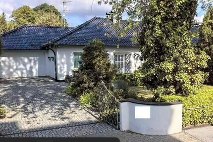 Solinger Unternehmer Villa in attraktiver Lage 8 zimmer