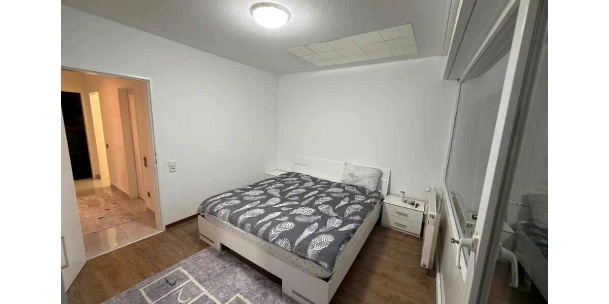 Etagenwohnung Leverkusen Bergisch Neukirchen - 4 Zimmer, 84 m&sup2;, 280.000&euro; | Angebot:24646498