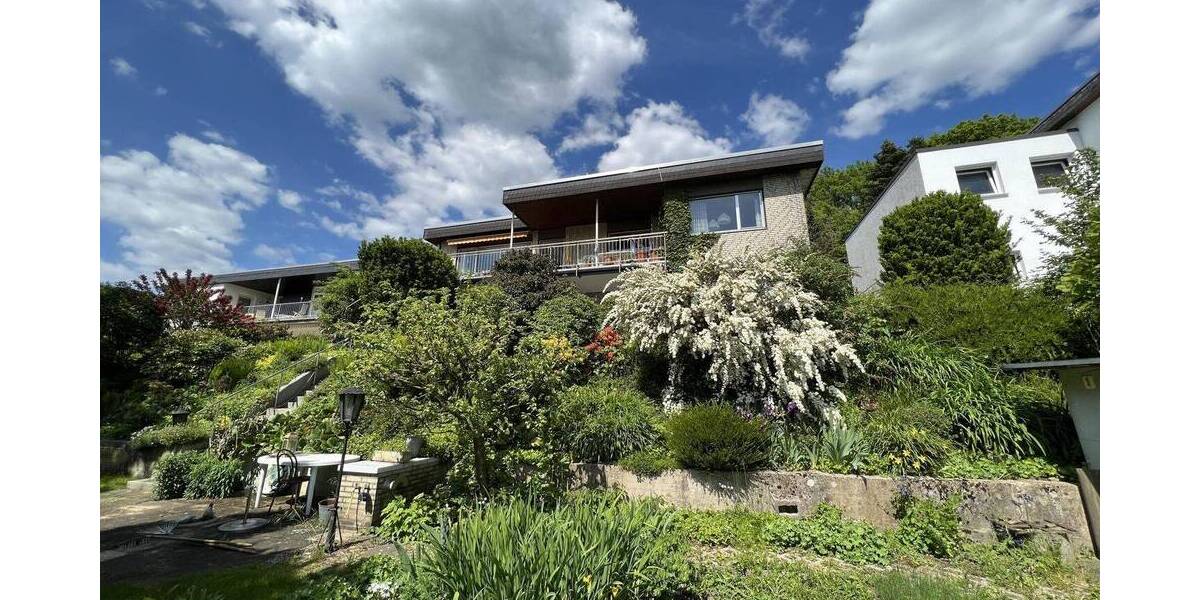 Bungalow Leverkusen Lützenkirchen - 9 Zimmer, 211 m&sup2;, 498.000&euro; | Angebot:26064429