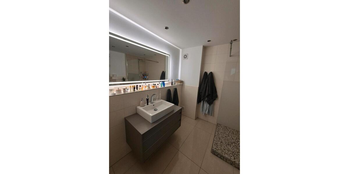 Etagenwohnung Wuppertal Gemarkung Langerfeld - 4 Zimmer, 135 m&sup2;, 265.000&euro; | Angebot:26638228