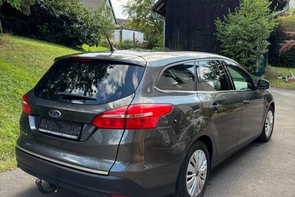 Ford Focus 99.870 km 8.500 &euro; Overath 51491
