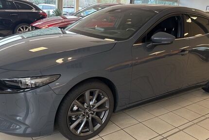 Mazda 3 2.968 km 24.971 € Neuss 41464