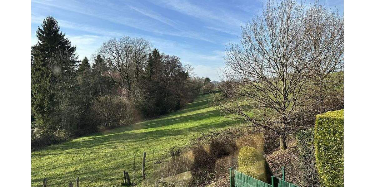 Bungalow Solingen Gräfrath - 6 Zimmer, 228 m&sup2;, 675.000&euro; | Angebot:24668153