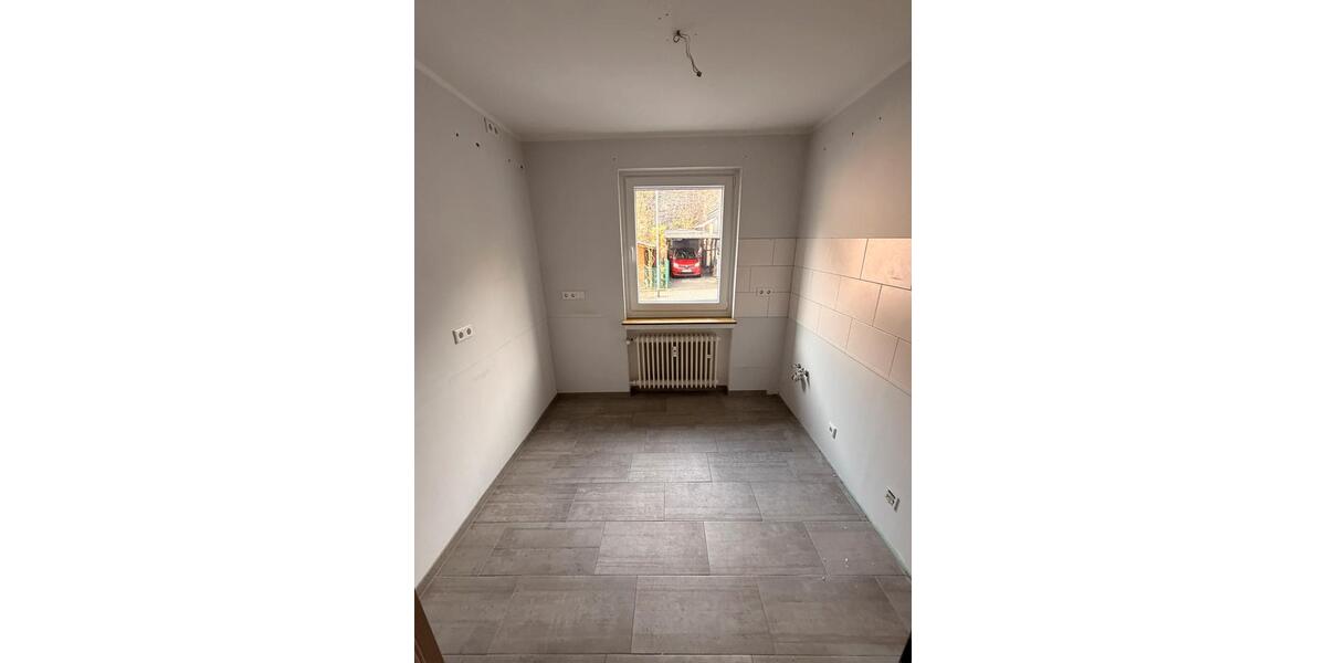 Erdgeschoßwohnung Remscheid Lüttringhausen - 3.5 Zimmer, 62 m&sup2;, 680&euro; | Angebot:24729845