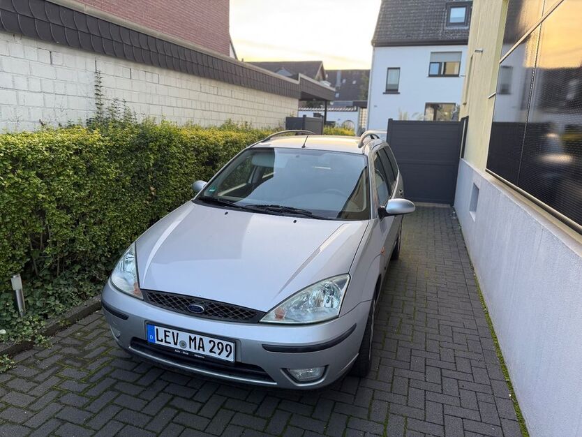 Ford Focus 109.193 km 1.650 € Leverkusen 51371