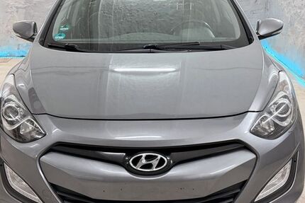 Hyundai i30 293.315 km 2.799 &euro; Wuppertal 42289