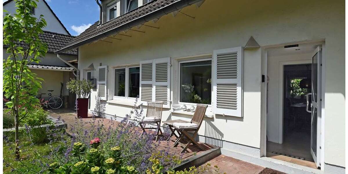 Einfamilienhaus Essen Stadtbezirk IX - 6 Zimmer, 192 m&sup2;, 465.000&euro; | Angebot:24277429