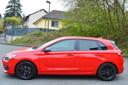 Hyundai i30 94.000 km 13.300 &euro; Wuppertal 42279