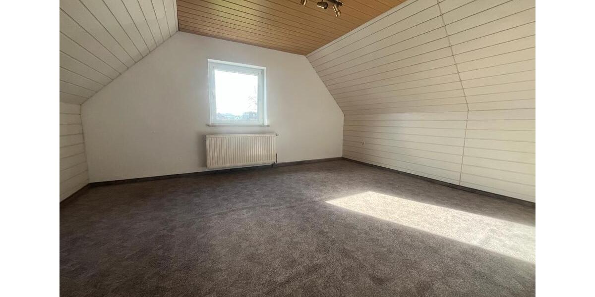 Dachgeschoßwohnung Lindlar - 1.5 Zimmer, 55 m&sup2;, 430&euro; | Angebot:24943759