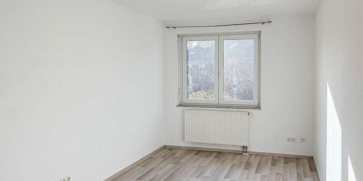 Doppelhaushälfte Düsseldorf Wittlaer - 5 Zimmer, 133 m&sup2;, 2.600&euro; | Angebot:23790209