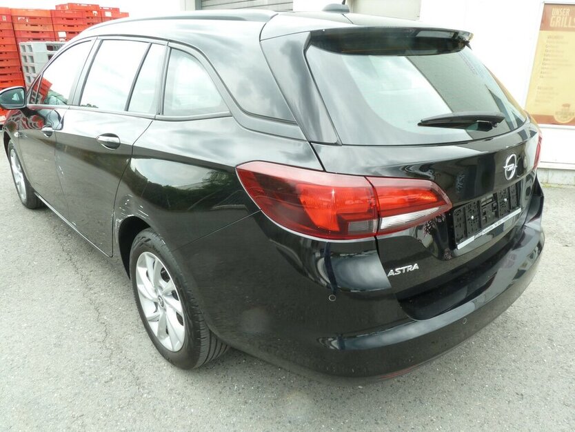 Opel Astra 1.5 D Edition Klima Navigation Lackschäden 148.000 km 6.900 € Ratingen 40885
