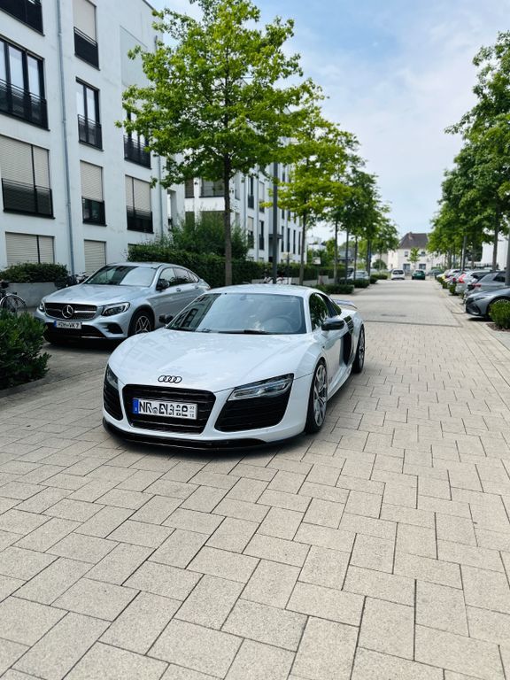 R8