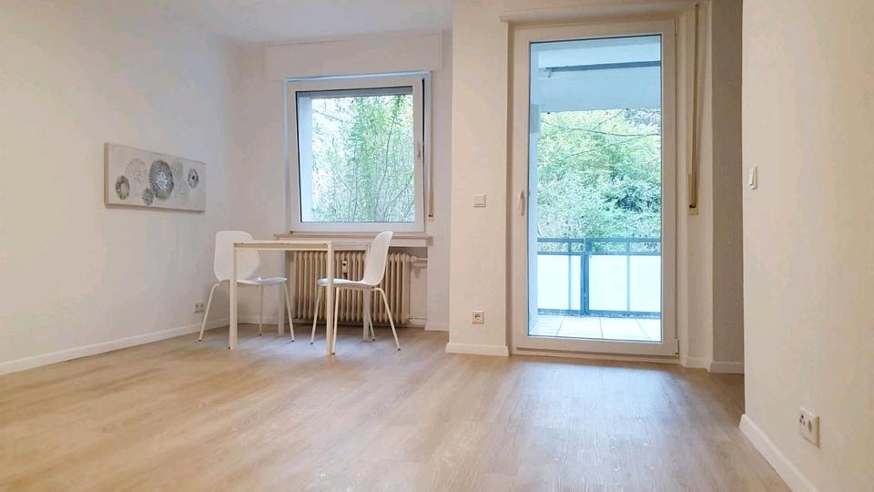 Hochparterre Solingen Central - 1 Zimmer, 37 m&sup2;, 650&euro; | Angebot:24869977