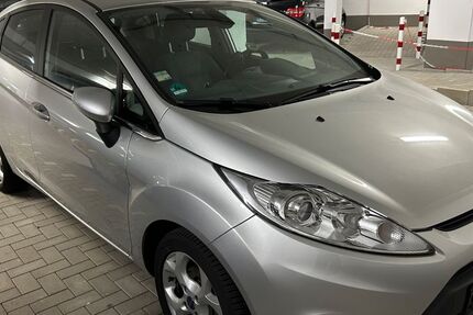 Ford Fiesta 165.000 km 4.000 &euro; Köln 51063