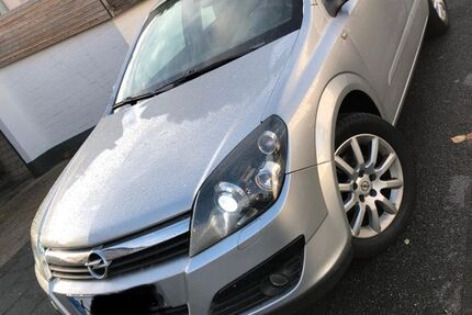 Opel Astra 121.000 km 4.900 € Köln 50337